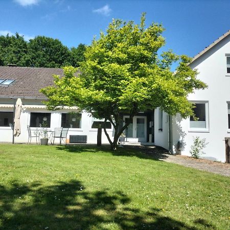 Gaestehaus Falkenhof Westensee Exterior foto
